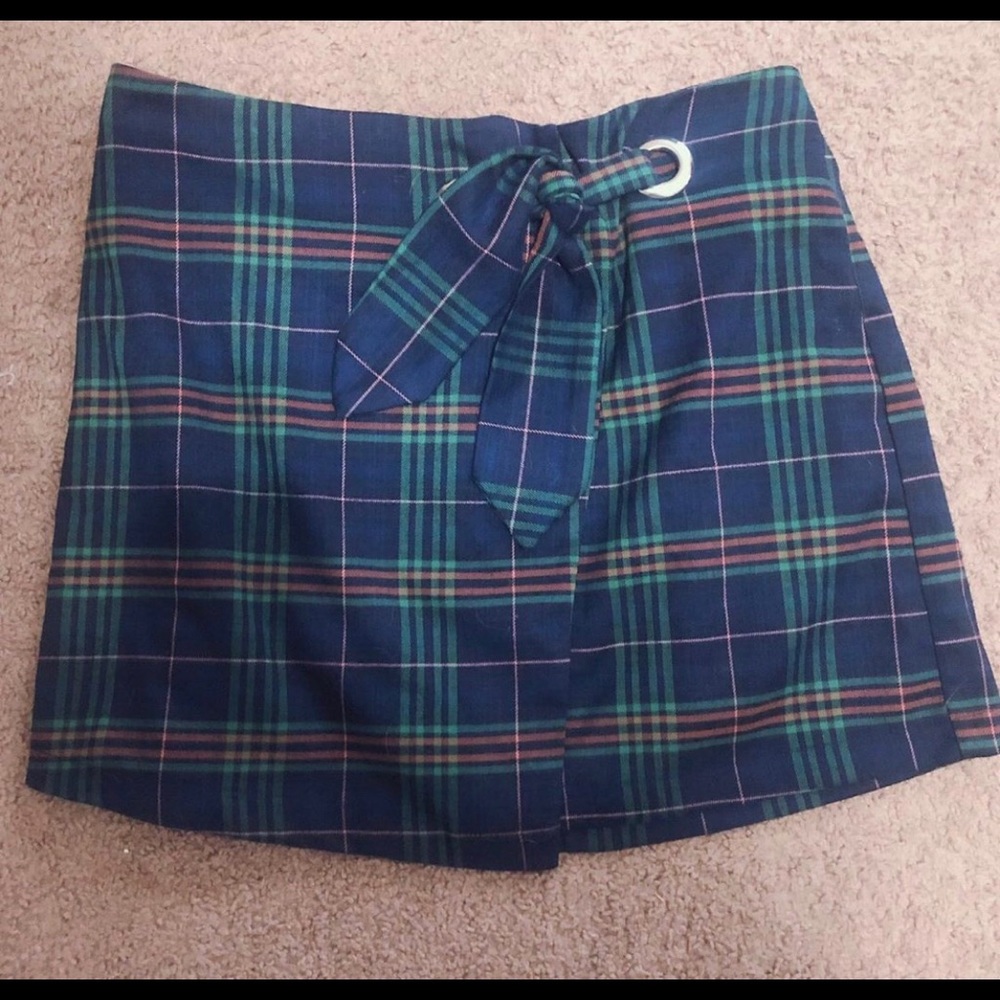 Perfect plaid skirt
